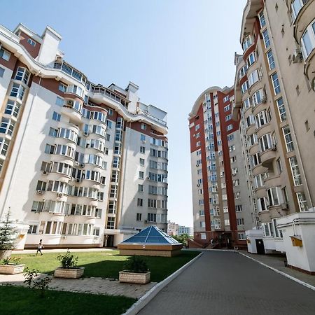 Luxrent Apartamento Chisinau Exterior foto