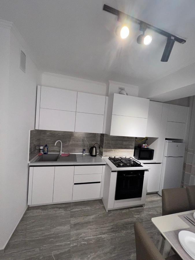 Luxrent Apartamento Chisinau Exterior foto