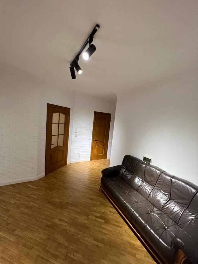 Luxrent Apartamento Chisinau Exterior foto