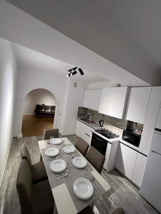 Luxrent Apartamento Chisinau Exterior foto
